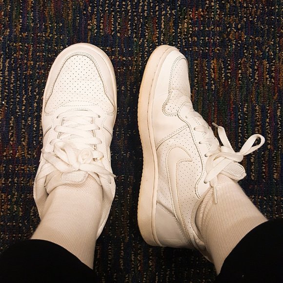 NIKE Women's Court Borough Low Basketball Shoes - Picture 1 of 16